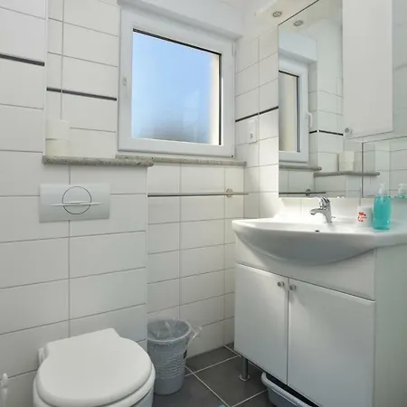 Beslic Guest house 3*