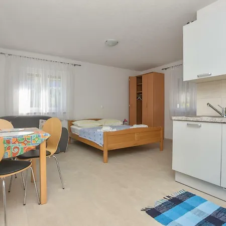 بيت ضيافة Beslic Veliko Brdo (Makarska)