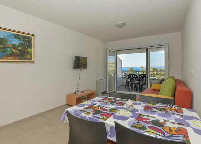 Beslic بيت ضيافة Veliko Brdo (Makarska)